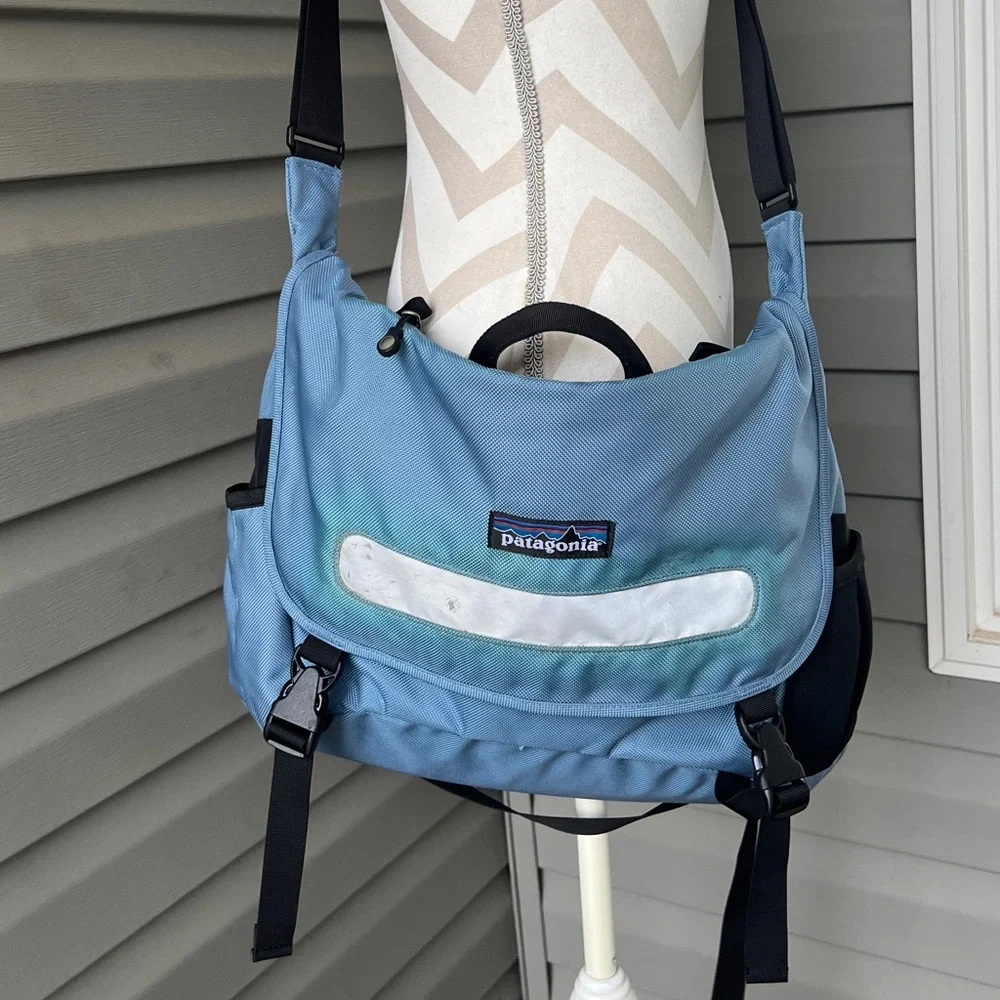 VINTAGE PATAGONIA BLUE HALF MASS BAG MESSENGER BAG
